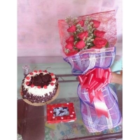 RED ROSES BOUQUET #108