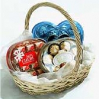 3 heart shape boxes