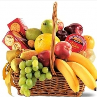 CLASSIC FRUIT BASKET w/CHEESE BALL, COOKIES & CRACKER