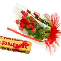 Toblerone Choco With 12 Roses